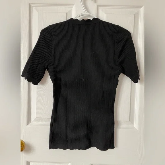 H&M ribbed t-shirt size small - Picture 2 of 5